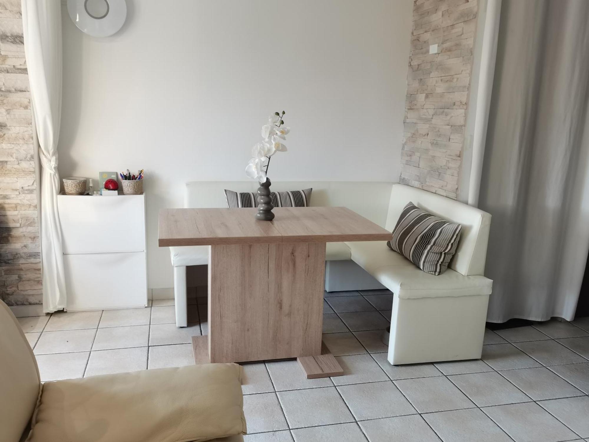 Charmant 2P Au Calme, Jardin, Piscine, Vue Panoramique Et Stationnement Вильнёв-Лубе Экстерьер фото